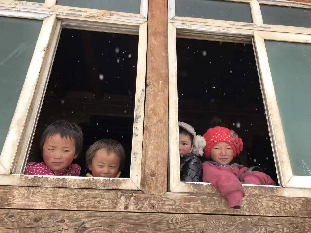 海口曾伟网络安全技术有限公司公益回顾丨家国同欢月同圆 温暖满载甘孜州(图9) 海口曾伟网络安全技术有限公司公益回顾丨家国同欢月同圆 温暖满载甘孜州(图9)